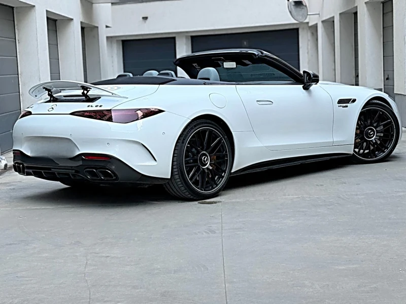 Mercedes-Benz SL 63 AMG Mercedes-AMG SL63 4MATIC+ | Cerami| Full Extras | , снимка 7 - Автомобили и джипове - 50795943