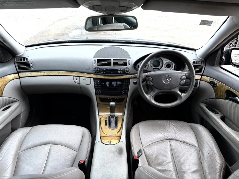 Mercedes-Benz E 320 !НА ЧАСТИ!-НАД 100БР НА ЧАСТИ!, снимка 9 - Автомобили и джипове - 52492142