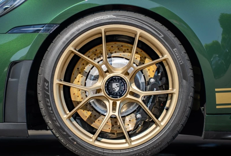 Porsche 911 992.2 GT3 TOURING/FACE/EXCLUSIV/CARBON/BOSE/MATRIX, снимка 8 - Автомобили и джипове - 51922589