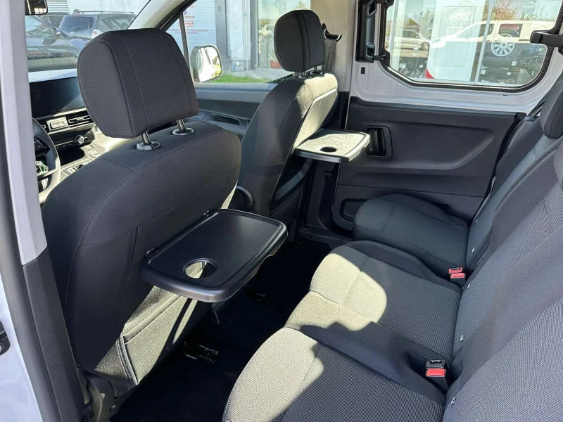 Toyota Proace City L2 Crew Cab, снимка 13 - Автомобили и джипове - 52295720