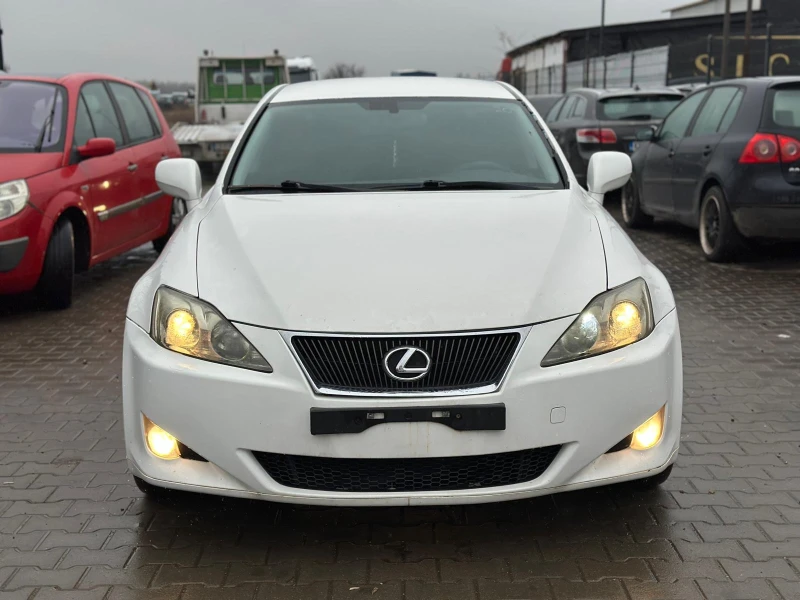Lexus IS 220d / LUXURY / 177 HP / , снимка 8 - Автомобили и джипове - 52577339