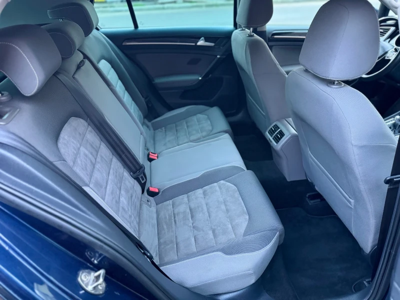 VW Golf 2.0 TDI Пълна сервизна история, снимка 8 - Автомобили и джипове - 52860234