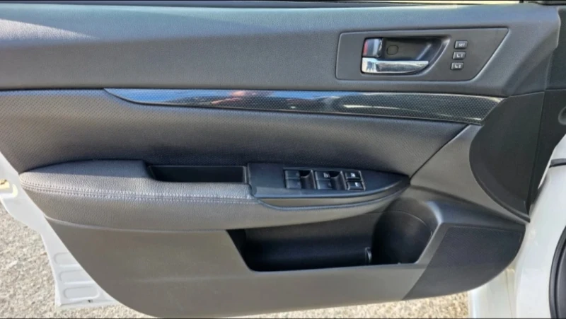 Subaru Legacy, снимка 11 - Автомобили и джипове - 52877242