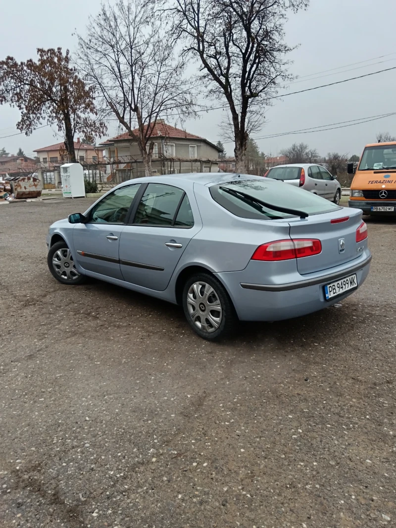 Renault Laguna 1.8i gaz, снимка 9 - Автомобили и джипове - 52891647