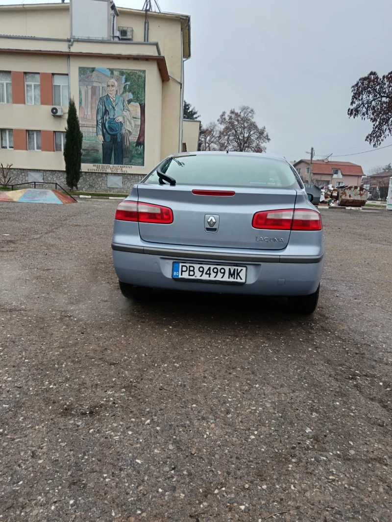 Renault Laguna 1.8i gaz, снимка 7 - Автомобили и джипове - 52891647