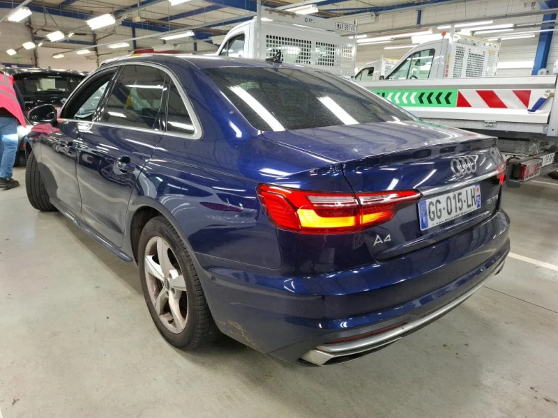 Audi A4 35 TFSI /S tronic / Design, снимка 4 - Автомобили и джипове - 53065288