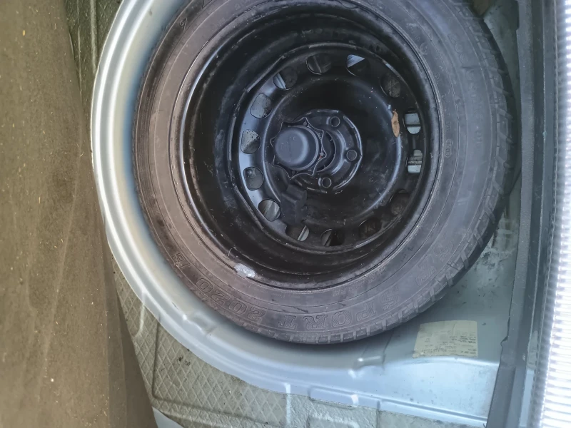 VW Passat 5.5, снимка 16 - Автомобили и джипове - 53155918