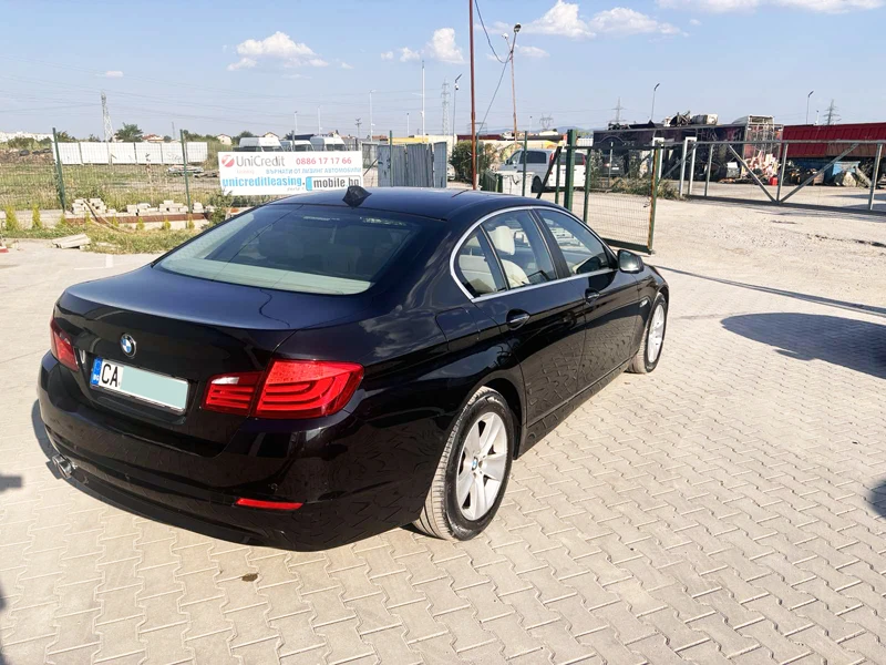 BMW 530 4х4 HeadUp ВЪРНАТА ОТ ЛИЗИНГ, снимка 5 - Автомобили и джипове - 47339836