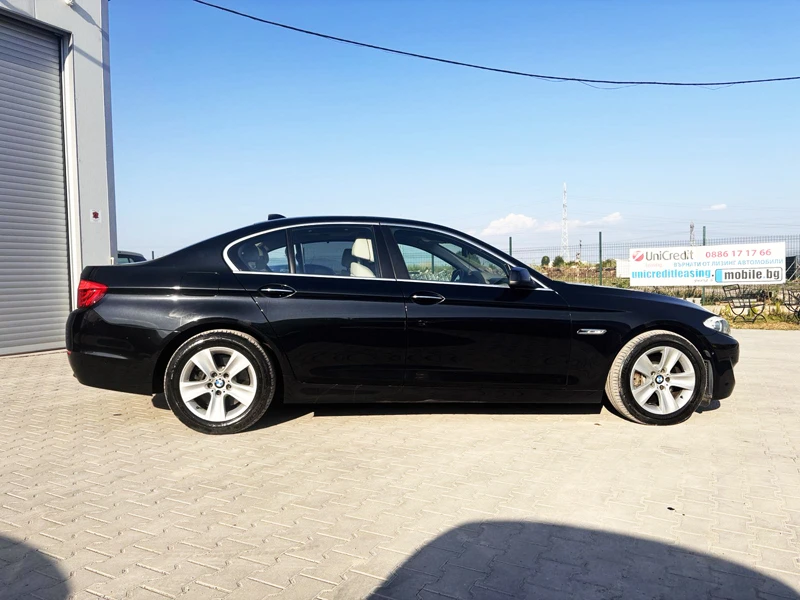 BMW 530 4х4 HeadUp ВЪРНАТА ОТ ЛИЗИНГ, снимка 4 - Автомобили и джипове - 47339836