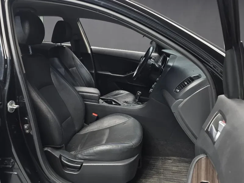 Kia K5 2.0 | Mobile.bg � ����������� 10