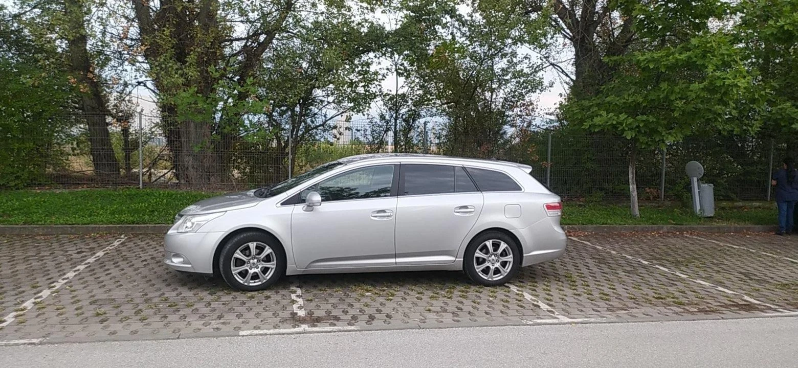 Toyota Avensis 2.0 D4D 126к.с. - изображение 6