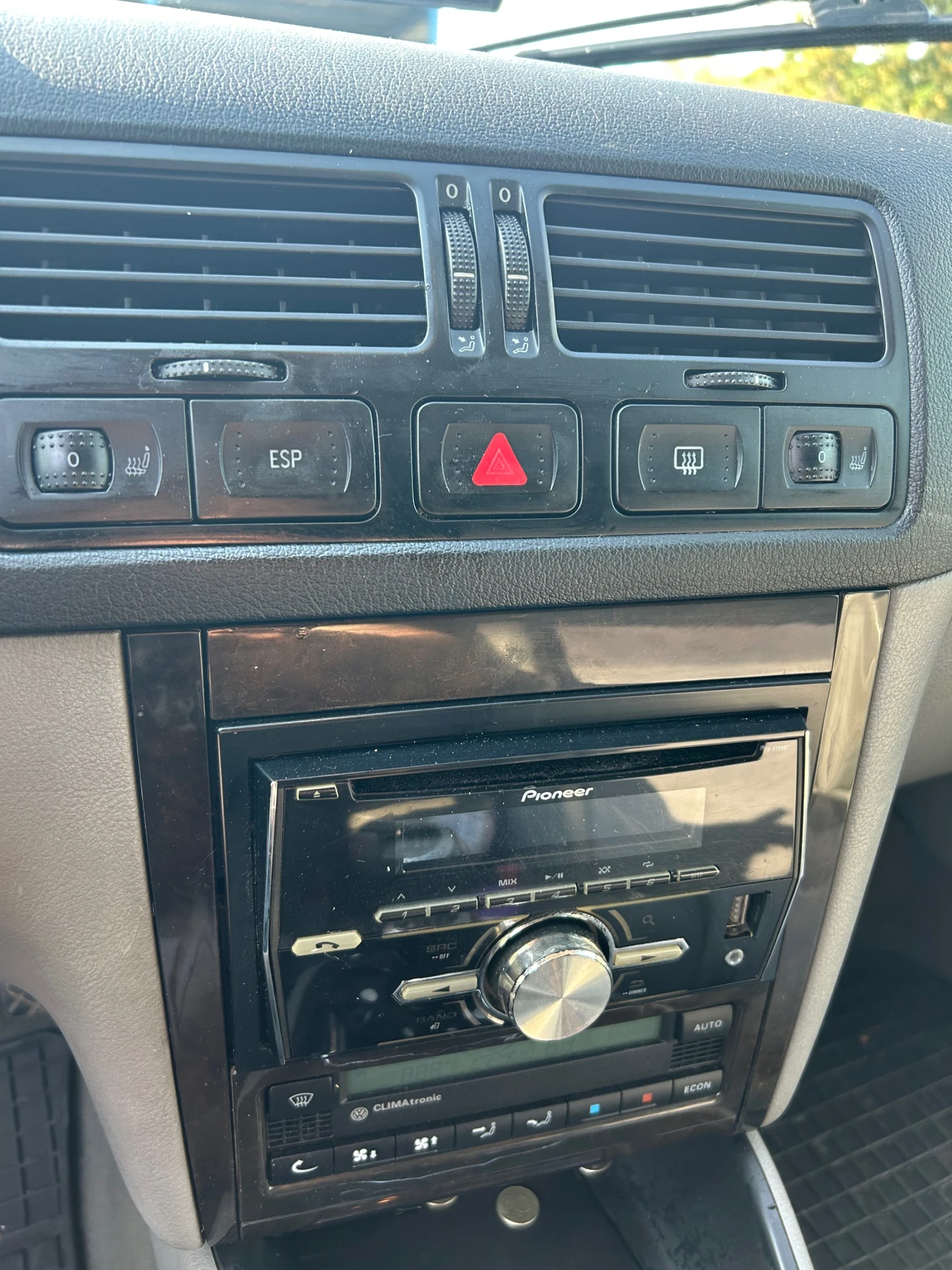 VW Bora 1.9 - изображение 9