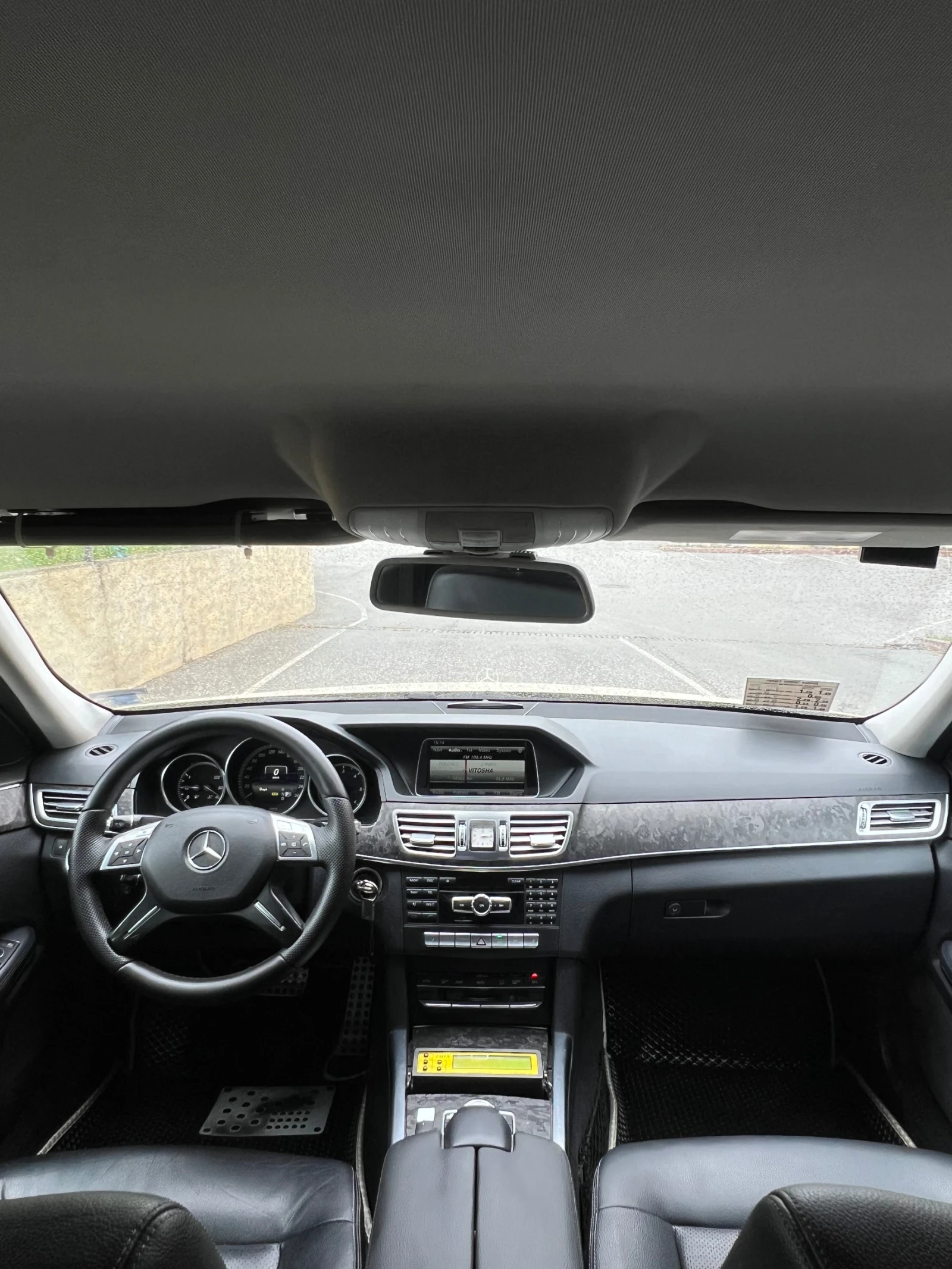 Mercedes-Benz E 200  - изображение 8