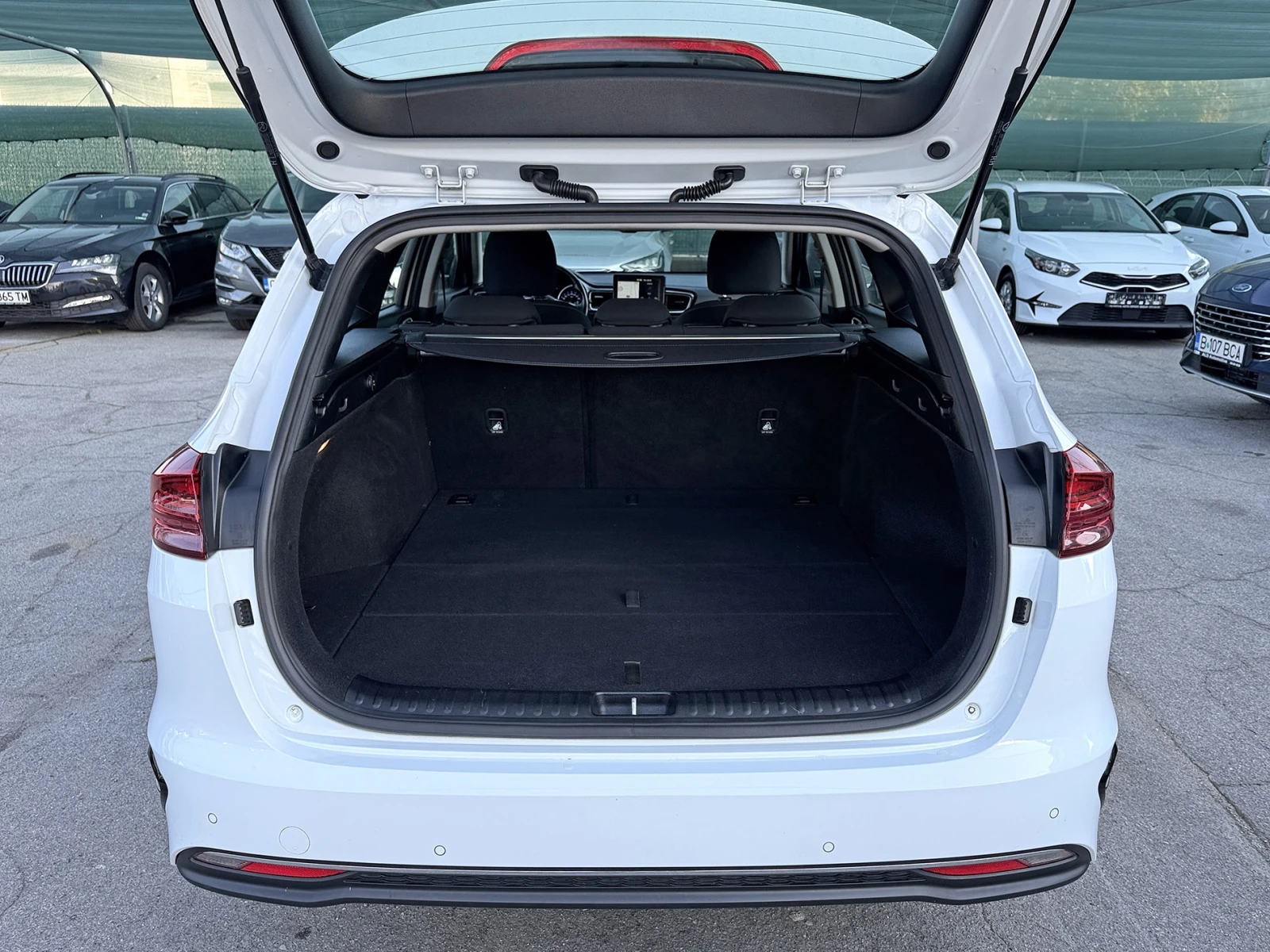 Kia Ceed 1.4 T-GDI OPF Vision | Mobile.bg — изображение 12