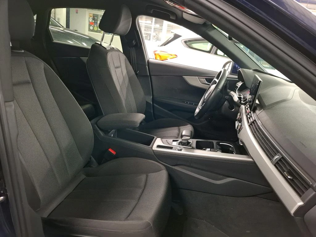 Audi A4 35 TFSI /S tronic / Design - изображение 7