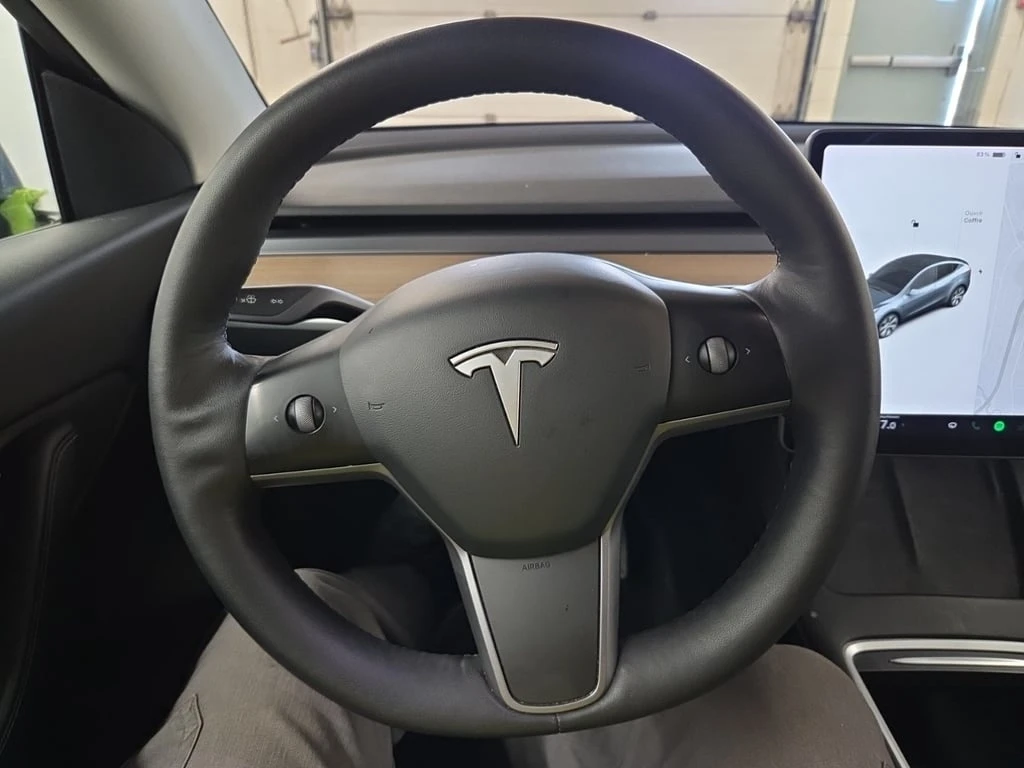 Tesla Model Y * LONG RANGE * CARFAX * ��� ������������ ������ | Mobile.bg � ����������� 11