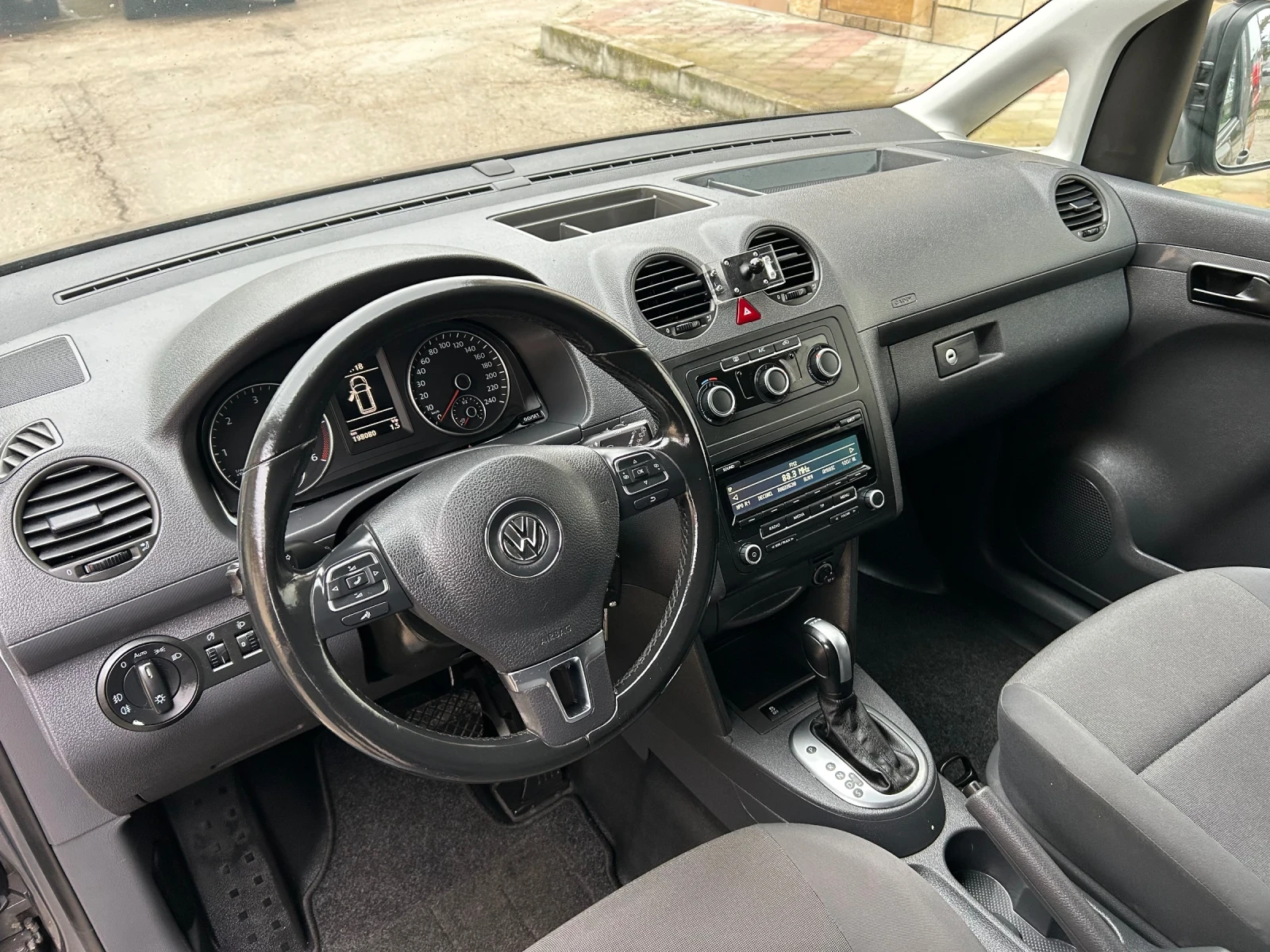 VW Caddy 1.6TDI LONG DSG  | Mobile.bg � ����������� 9