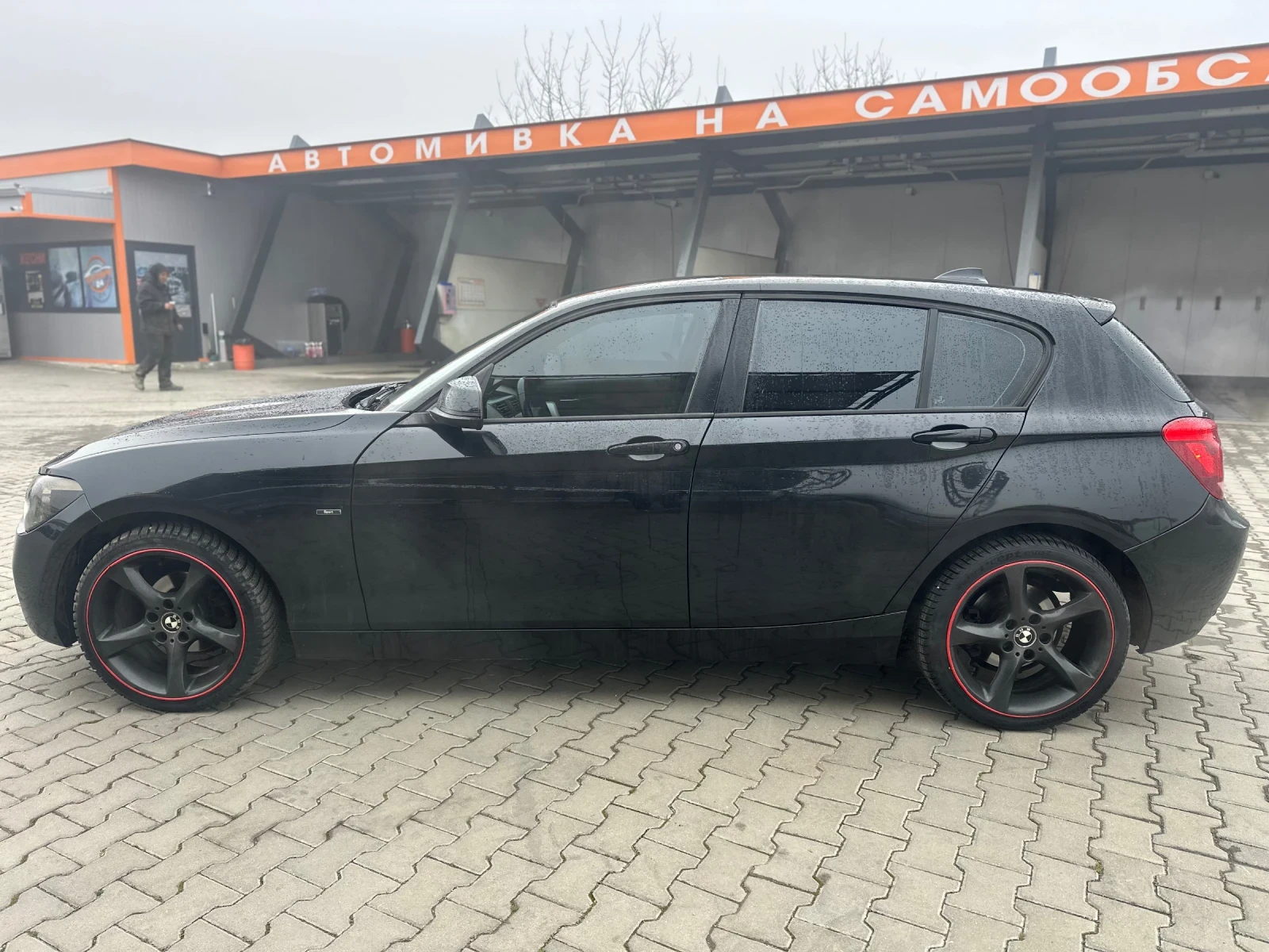 BMW 118 Black Edition  - изображение 5