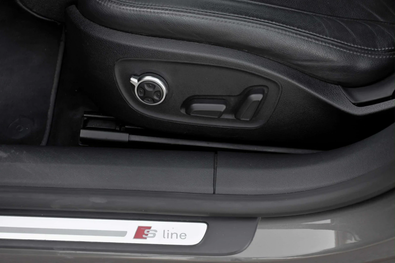 Audi A7, снимка 10 - Автомобили и джипове - 53937495