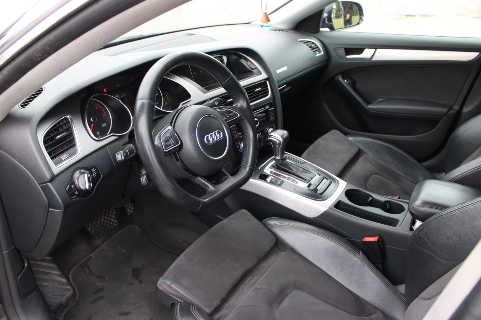 Audi A5, снимка 6 - Автомобили и джипове - 54015658