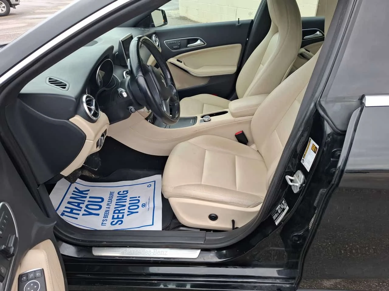 Mercedes-Benz CLA 250 /ПАНОРАМА/ПОДГРЕВИ/ЛИЦЕНЗИРАН ПРОДАВАЧ, снимка 7 - Автомобили и джипове - 54163702