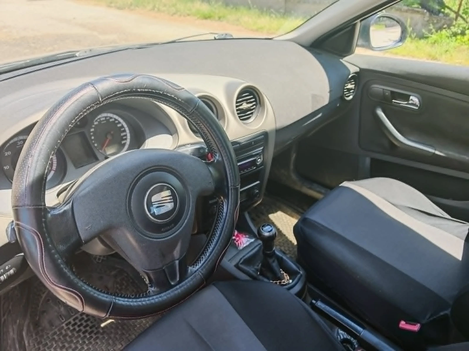 Seat Ibiza FR, снимка 3 - Автомобили и джипове - 54719284