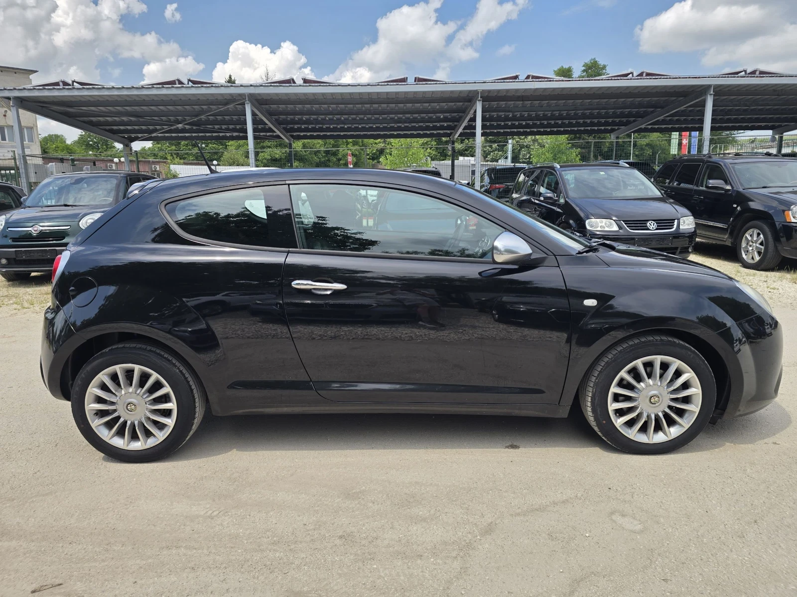 Alfa Romeo MiTo 1.3D 84к.с Топ състояние , снимка 8 - Автомобили и джипове - 54800602