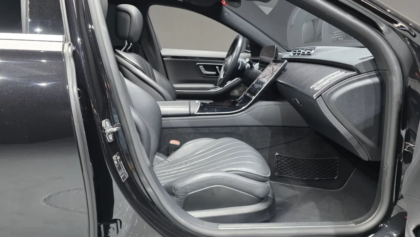 Mercedes-Benz S 350 d / BURMESTER / МАСАЖ / 360 КАМЕРИ / HUD, снимка 12 - Автомобили и джипове - 55186159