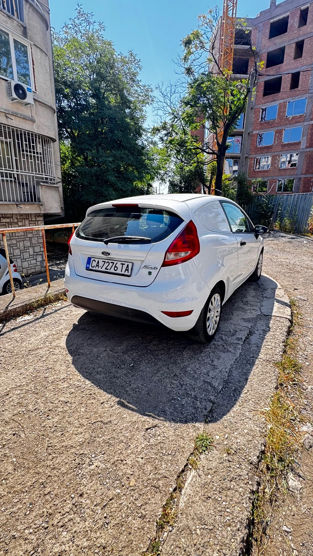 Ford Fiesta Van, снимка 3 - Автомобили и джипове - 55274801