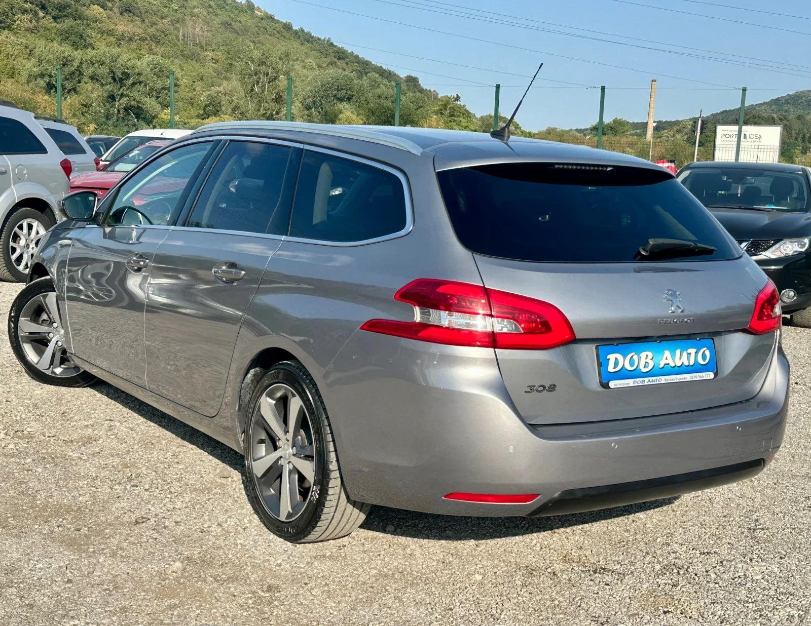 Peugeot 308 1.5HDI-130к.с-ALLURE-LED-NAVI-CAMERA, снимка 4 - Автомобили и джипове - 55909872