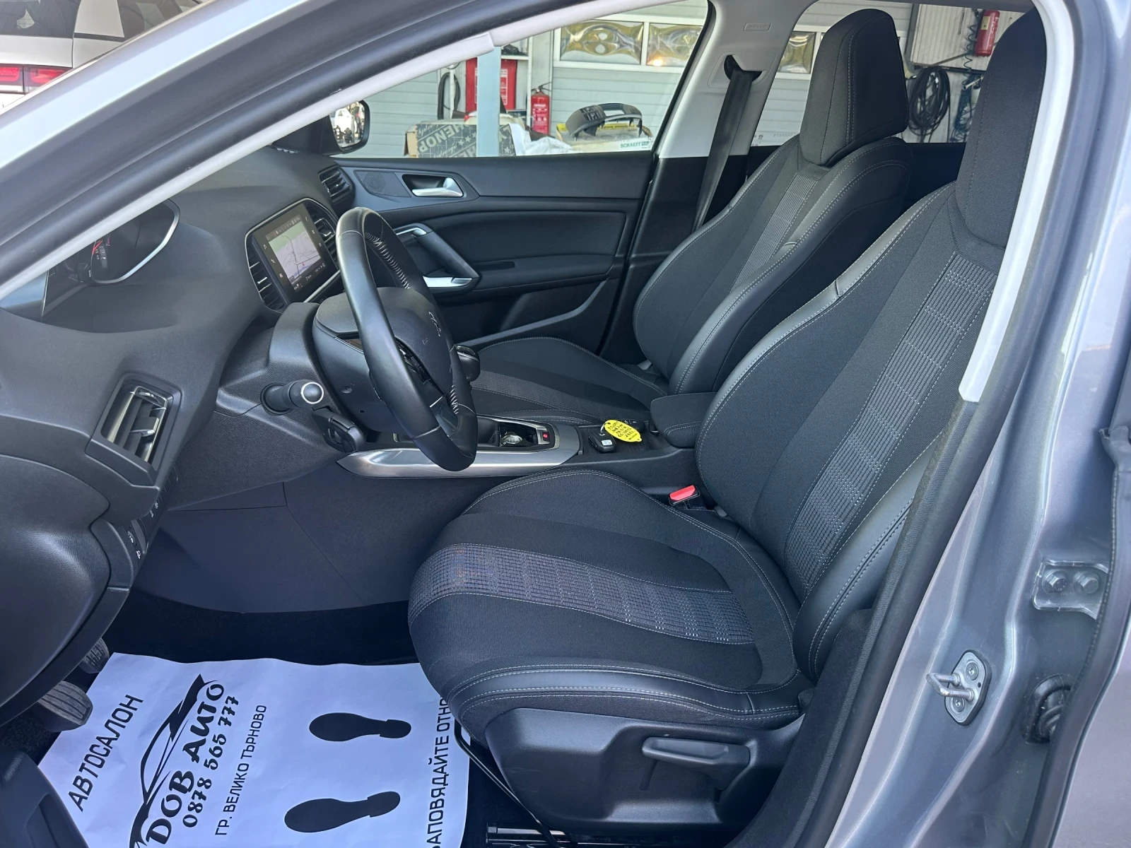 Peugeot 308 1.5HDI-130к.с-ALLURE-LED-NAVI-CAMERA, снимка 10 - Автомобили и джипове - 55909872