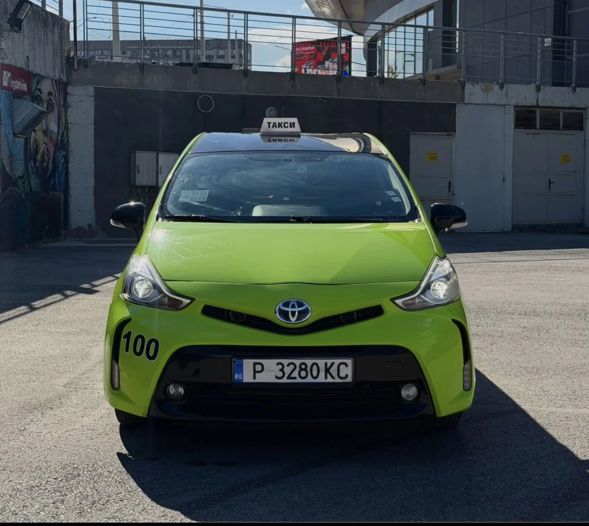 Toyota Prius, снимка 2 - Автомобили и джипове - 56330605