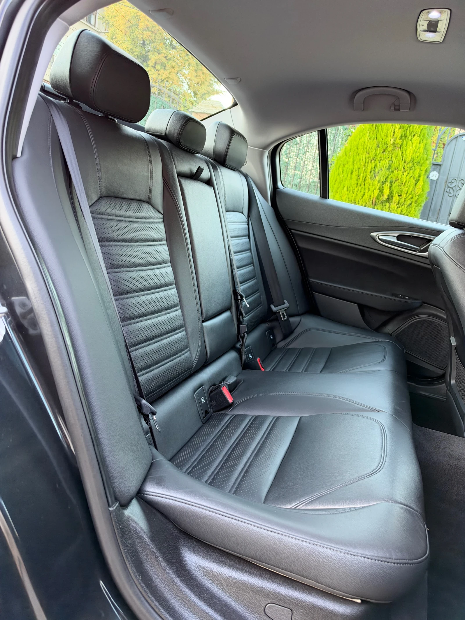 Alfa Romeo Giulia 2.2 JTDM VELOCE Q4 ���� ��������� | Mobile.bg � ����������� 14