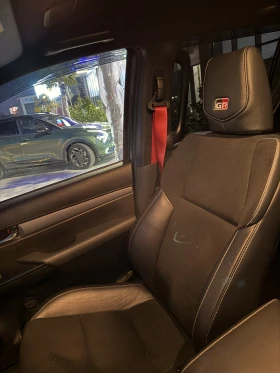 Toyota Hilux GRSPORT 2, снимка 17