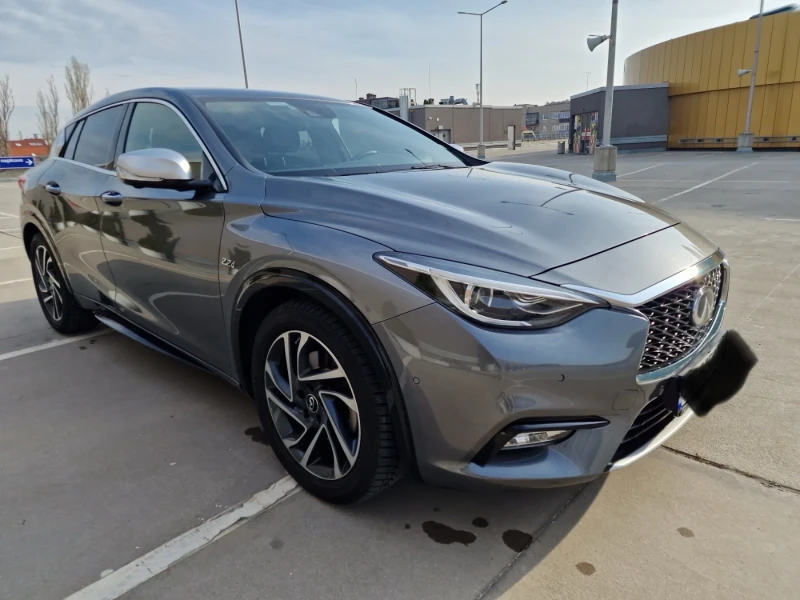 Infiniti Q30 2.2d, снимка 2 - Автомобили и джипове - 49498909