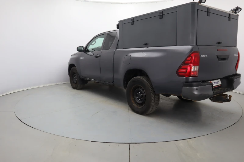 Toyota Hilux Extra Cab 2.4D, снимка 4 - Автомобили и джипове - 52143949