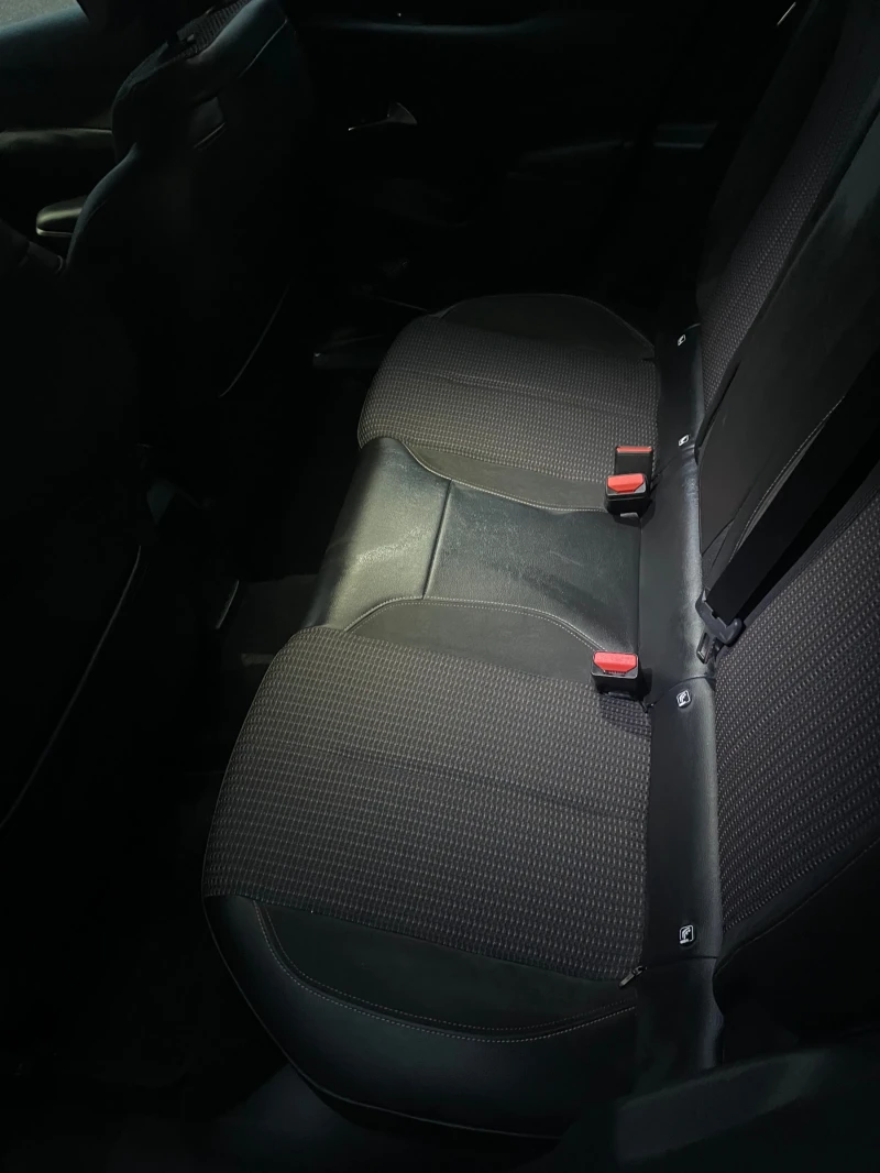 DS DS 3 Crossback E-Tense Facelift, снимка 11 - Автомобили и джипове - 52656109