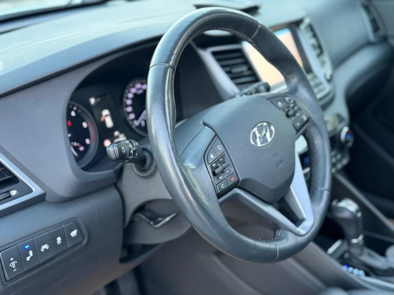 Hyundai Tucson Без аналог!, снимка 10 - Автомобили и джипове - 52823397