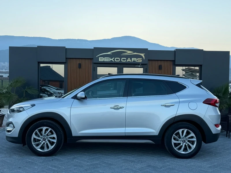 Hyundai Tucson Без аналог!, снимка 8 - Автомобили и джипове - 52823397