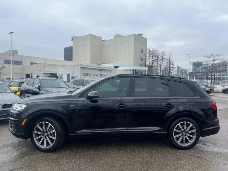 Audi Q7 * Progressiv | Pano Roof | Vent. Seats | 7 Seater , снимка 5 - Автомобили и джипове - 53586213
