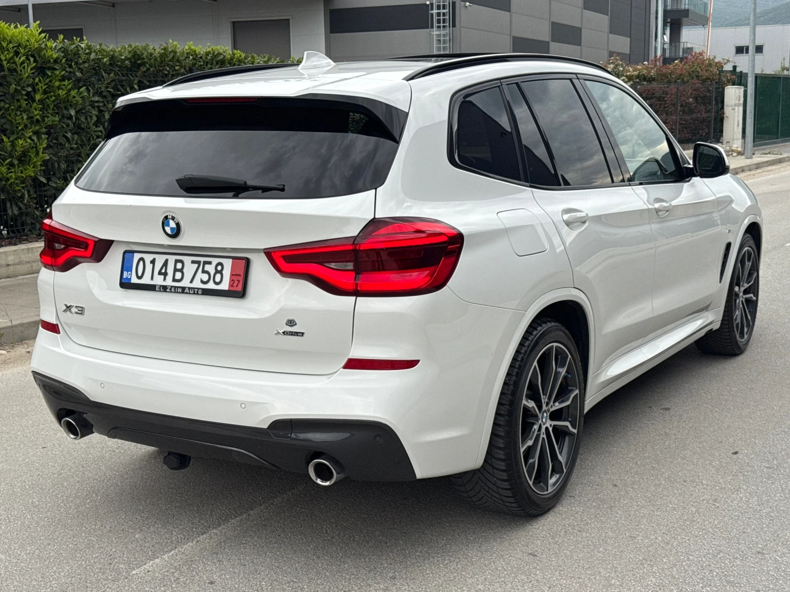 BMW X3 xDrive/Пълен-M ПАКЕТ/ПЕРЛА/LASER/DIGITAL/ИСТОРИЯ!! - изображение 4