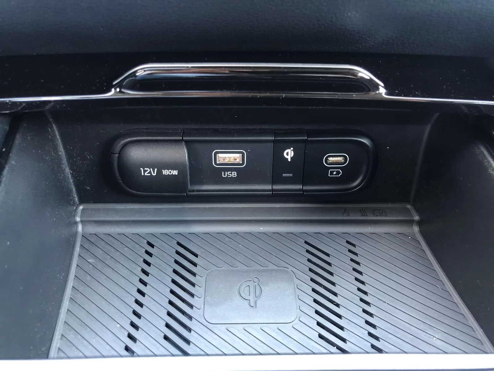 Kia Sportage SPIRIT/265HP/CAM/NAVI/LED/DIGI/KLESS/CPLAY/229g | Mobile.bg   14