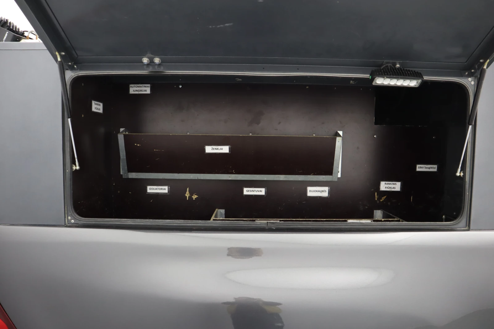 Toyota Hilux Extra Cab 2.4D | Mobile.bg   17