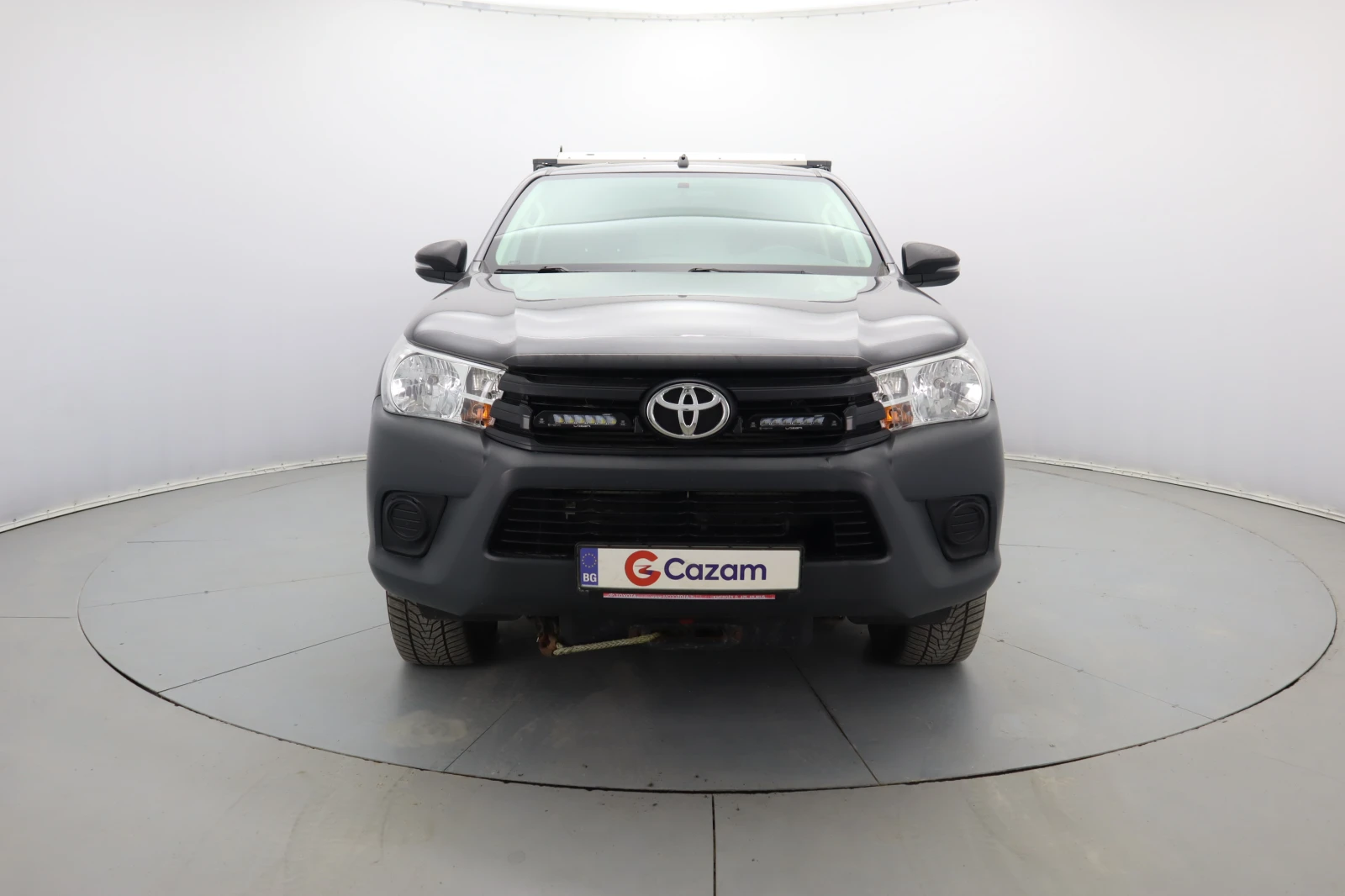 Toyota Hilux Extra Cab 2.4D - изображение 2