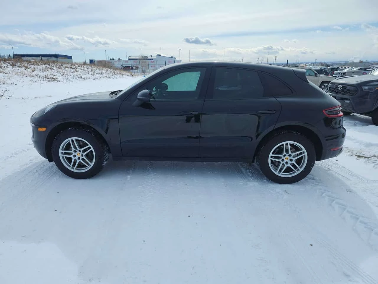Porsche Macan AWD /CARFAX/Подгрев/Обдух/Панорама, снимка 3 - Автомобили и джипове - 53831603