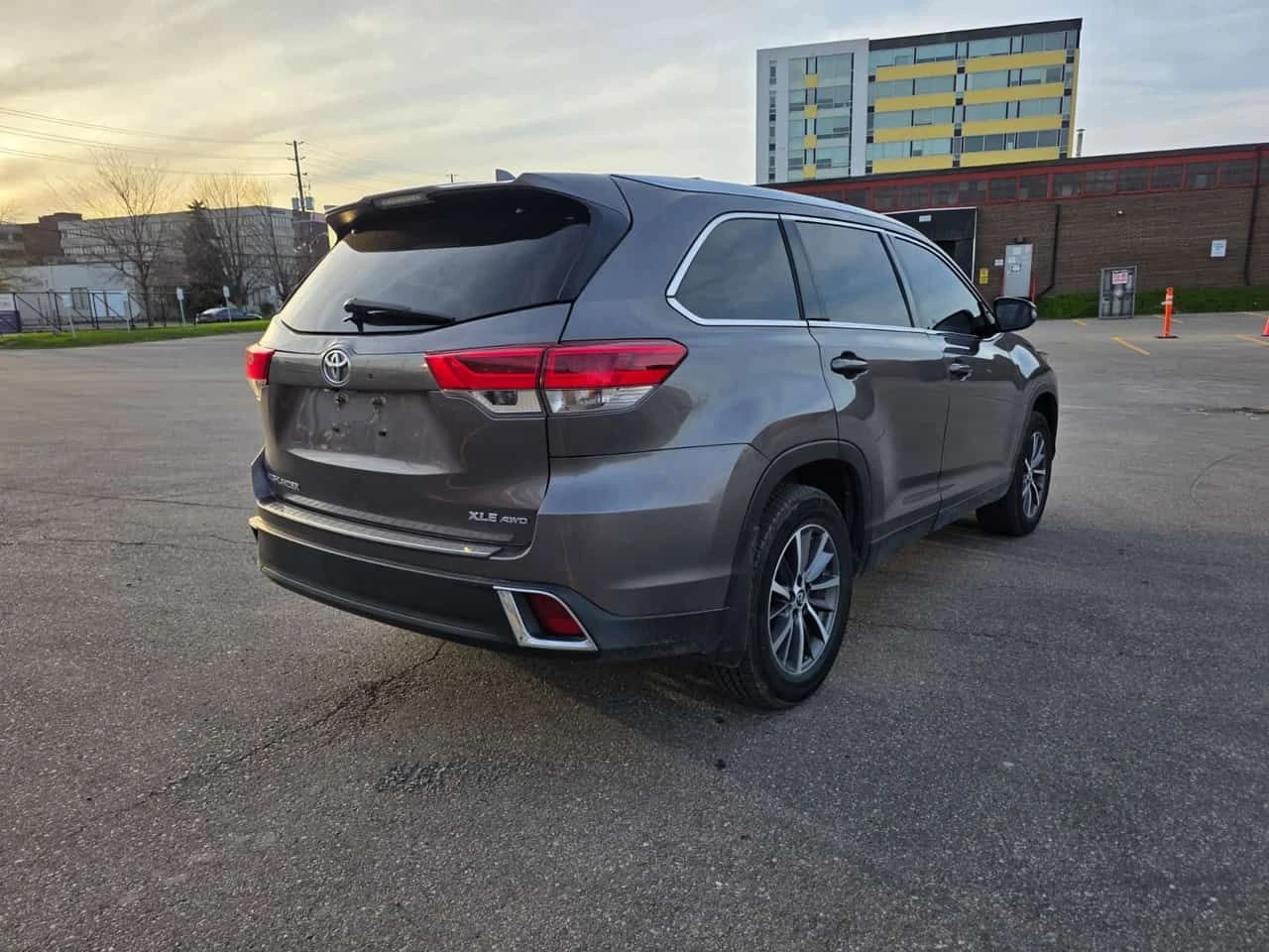 Toyota Highlander * XLE * ���������������� * ������ * ����� * NAVI | Mobile.bg � ����������� 13