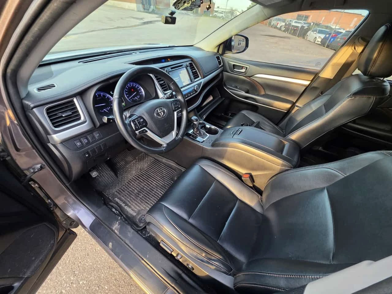 Toyota Highlander * XLE * ���������������� * ������ * ����� * NAVI | Mobile.bg � ����������� 5