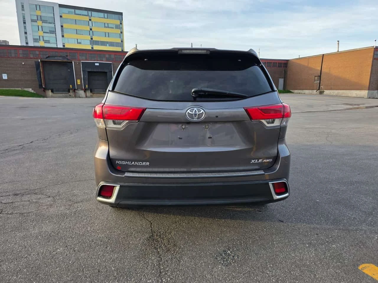 Toyota Highlander * XLE * ���������������� * ������ * ����� * NAVI | Mobile.bg � ����������� 4