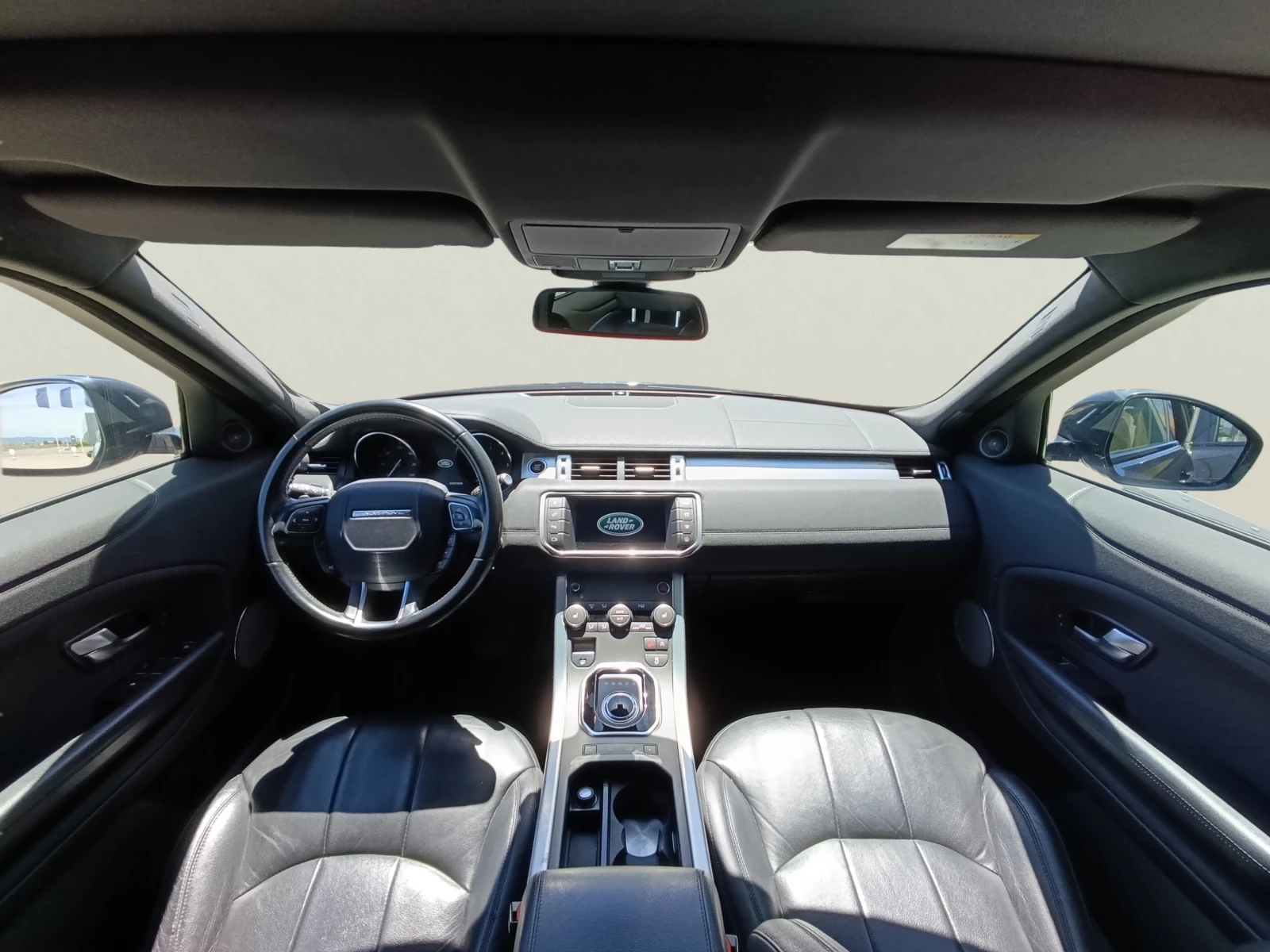 Land Rover Range Rover Evoque 2.0D, снимка 11 - Автомобили и джипове - 54770989