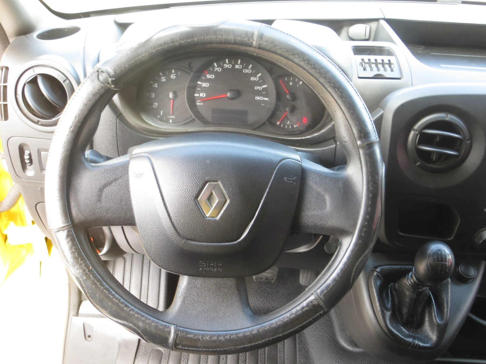 Renault Master 2.3 DCI Фургон с падащ борд - изображение 8